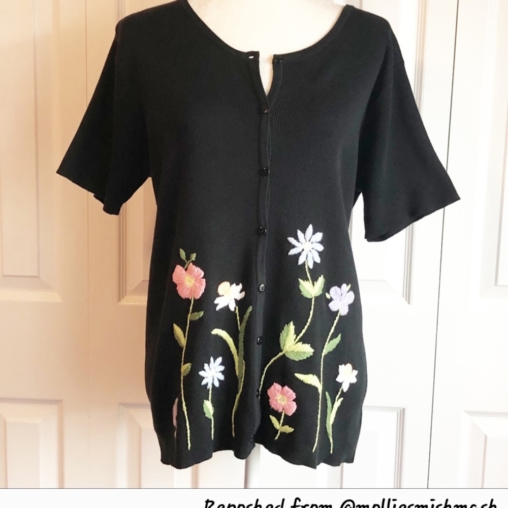 SOLD Vintage Floral Embroidered Cardigan